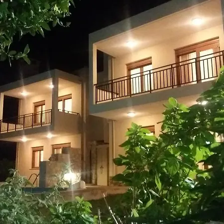 Petrochori ApartHotel