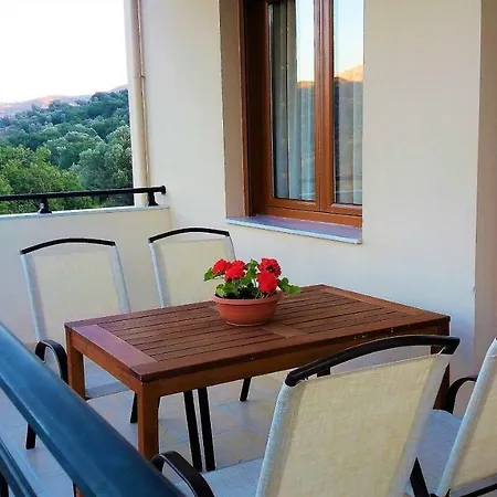 Petrochori ApartHotel